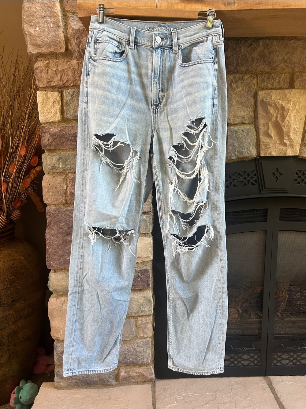 American Eagle Baggy Jeans